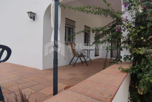 V589 Property Photos (2)